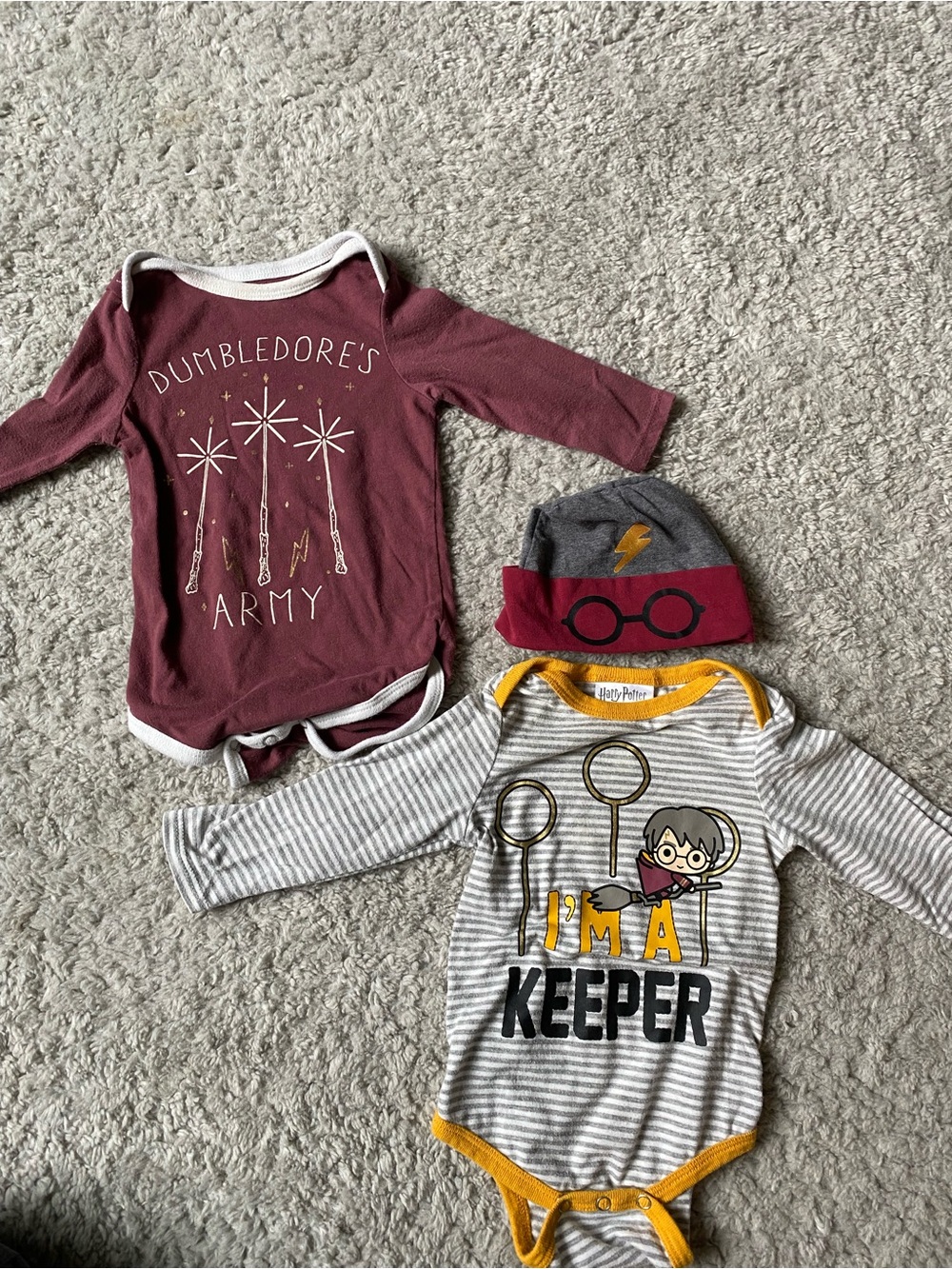 Harry Potter Baby Onsie Set, 6-9 mo with hat